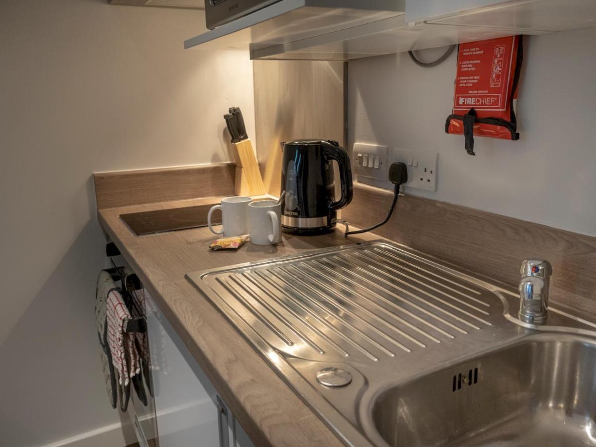 شقة Pass The Keys Cosy High Street Studio With Free Parking لينكولن المظهر الخارجي الصورة